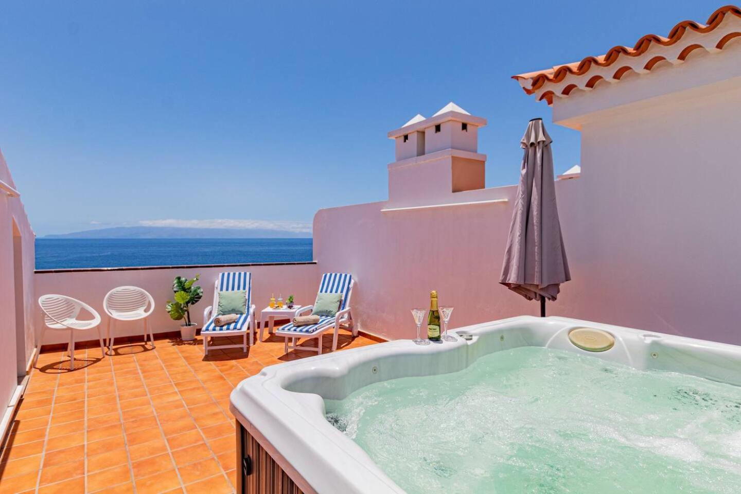Penthouse Apt With Jacuzzi By Dream Homes Tenerife Puerto de Santiago  Exterior foto